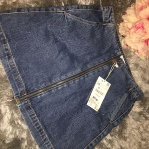 ZARA front zipper jean skirt